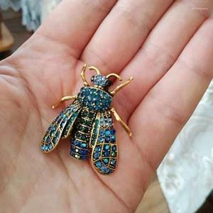 Broszki niebieska pszczoła metalowa broszka owadowy dla kobiet szpilki szalik klip biżuterii bukiet