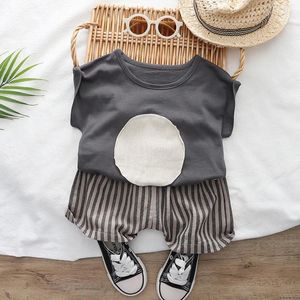 Kleidungssets koreanischer Sommer -Kinderbaby -Jungen ärmellose Weste Top Striped Shorts Hosen Kleinkind Jungen Baumwollset