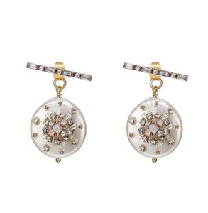 Korean Version Of The Move Peach Handdrilled Crystal Natural Shell Earrings Fairy Temperament Earrings Femal J19063028424878517