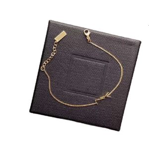 Designer Gold Chain Bracelet Womens Bracelets Love Jewelry Luxury Letter Pendant Y Bracelet For Women Charm Earring Wedding Gift UU