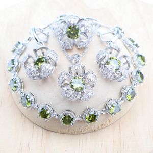 Bridal Silver 925 Round Olive Zircon smycken Set Rings Armband Pendant örhängen halsband för kvinnor bröllop smycken 240506