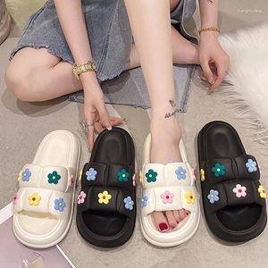 Slippers Cute Women Thick Bottom Soft Sole EVA Home Indoor Slides Woman Beach 2024 Summer Non-slip Flip Flops