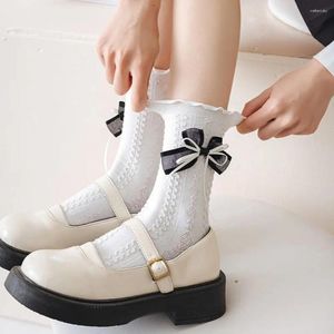 Kadınlar çorap ayak bileği sevimli çift yay lolita harajuku tarzı pamuklu elbise fırfır dişi çorap orta tüp