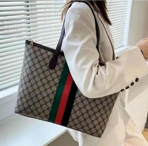 2024 designer Ophidia 2pcs spalla GG Bag 5A Shopping Borse Designer Borse Reteo Shop Women Women Fashion Crossbody Ggies Totes