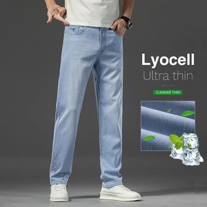Jeans de tecido de lyocell azul branco claro para homens para homens finos da empresa reta de calças soltas calças masculinas casuais 240430
