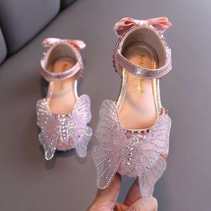 2024 Summer Nya koreanska utgåva Water Diamond Soft Sole Girls 'Sandals Princess Children's Spring Girl Leather Shoes