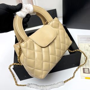 Мини -мешочек для плеча дизайнеры маленькой сумки для сумки в корейском стиле женщины мини -мешок для кроссбами с высокой качеством ягня