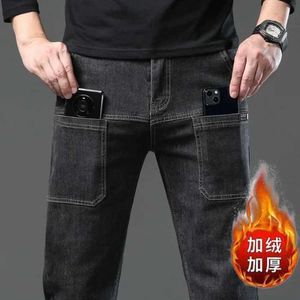 Men's Jeans 2023 6 Pocket Mens Convenient Goods Fashion Brand Youth Straight Work Pants Ultra thin Fit Large Q240509