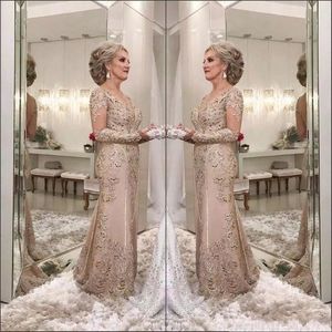 2022 Luxury Mother Of The Bride Dresses V Neck Long Sleeves Crystal Beaded Lace Applique Plus Size Mermaid Evening Dress Wedding Guest 2232