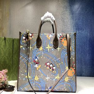 2021 Fashion Ladies Handbag Shopping Bag stora kapacitet Högkvalitativ läder lyx varumärke Klassisk mönsterdesign 2988
