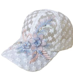 Sommer im Freien Designer Ladies Lace Baseball Mütze bestickte Blumen Mesh atmungsaktiven Entenzunge Hut Sonnenschutz Sonnenschild Mützen