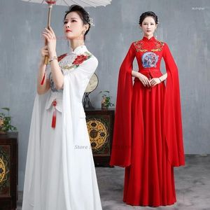 Etnik Giyim 2024 Çin Vintage Elbise Geliştirilmiş Cheongsam Zarif Çiçek Nakış Qipao Ziyafet Akşam Oriental Folk Dance