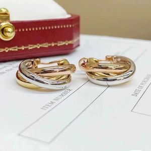 Geben Sie Freundin einen luxuriösen Ring als Geschenk Drei Ringfarbe Ohrringe für Damen Mode Luxus beliebt auf dem With Cart Original Ohrringe