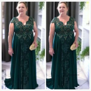 Hunter Green Plus Size Mother Of Bride Lace Beaded Crystals Mothers Chiffon Evening Dresses Formal Party Gowns Q44 0510