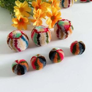 Fiori decorativi 20mm-30mm Mini di colore misto fai-da-te Mini soffici morbidi pompons arti e mestieri APPLICA MATERIALE Accessori per bambini