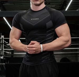 Herren T -Shirts 6 Farben schnelle trockene Strumpfhosen Männer laufen T -Shirt Fitness Sport T -Shirt Tops Training Hemd Bodybuilding Jogging Casual Sportswear 230503