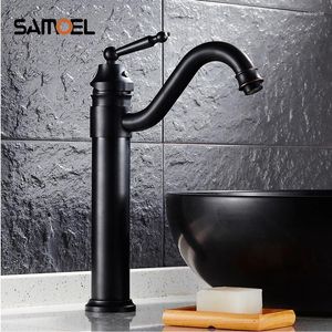 Badrumsvaskkanor Antik mässing Retro Basin Mixer TAPS DECK MOUNTERAD Singelhållare Swivel Spout Black Ouket B3225