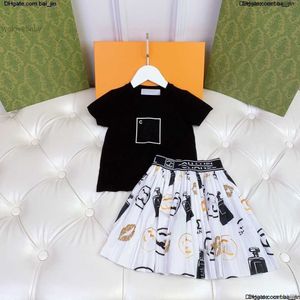 kids 2024 skirts designer dress baby set kid skirt baby clothes toddler t shirt clothe luxury summer shorts Sleeve With letters tags Perfume bottle lip design