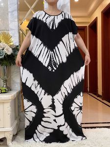 Etniska kläder Nya abayor för kvinnor tryckt blommig bomull Löst fme mantel muslimska afrikanska kalkon islam traditionella klänningar med 170x60 cm halsduk T240510