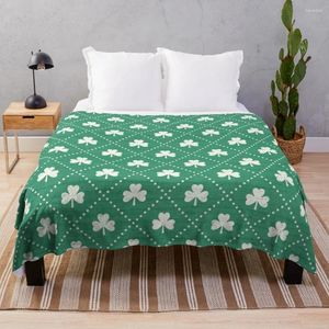 Cobertores Shamrock On!- Emerald Green Background Throw Blanket Sofás de designer de decoração