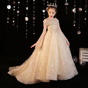 2024 Adorável Lace Flower Girls Dresses Vestidos de baile Crianças Primeira comunhão Dress Dress Princess Wedding Pageant Dress Long Train Princin