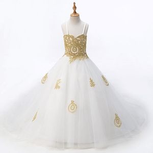 2022 Fashion White With Gold Lace Flower Girls Dresses Princess Designer For Wedding Kids Girls Tulle Ruched With Spaghetti straps Chea 254z