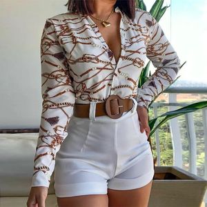 Kvinnors shorts set Summer Fashion Sexig V-ringning Långärmad skjorta Ultra-tunn klänning Bälte Elegant Womens Shirt Office Two-Piece Set 240508