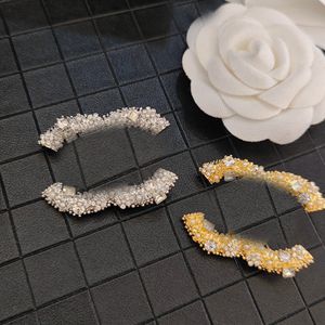 Spille C-Letter di Luxury Women Men Designer C-Letter Pinte di marca di alta qualità Marca Marca Marca Sposate accessori regalo per feste di Natale