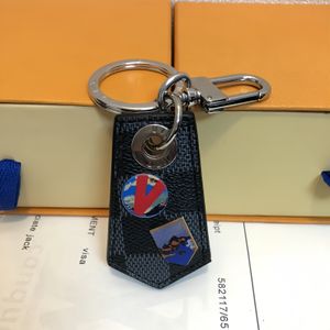 Keychain de alta qualidade clássico requintado de luxo de luxo cartas de liga de zinco de cartas de zinco cartas masculinas e femininas Metal de metal pequeno top81