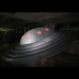 Atacado de 16,4 pés de diâmetro, Gigante Gigante Inflável Balão de OVNIs com luzes LED, para decoração de desfile de publicidade pendurada