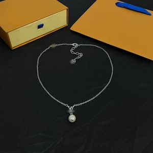 High Quality Designer Light Luxury Luxury Exclusive Pure Handmade Natural Pearl Seiko Production Of AAA Elegant Atmosphere Simple Exquisite Pearl Necklace L36