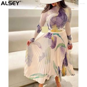 Arbetsklänningar Alsey Miyake Pleated Print Set Slim Fit High Neck Long Sleeve T-shirt Plus Size Folds Enkel kjol Två bit för kvinnor