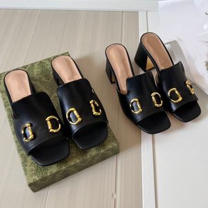 Bezpłatna wysyłka GG10A Designerskie Sandały Sandały Płaskie buty High Heelsgg jasnobrązowy biały czarny różowy koronkowy literę Płótno Kappy Kobiety Summerne buty na zewnątrz