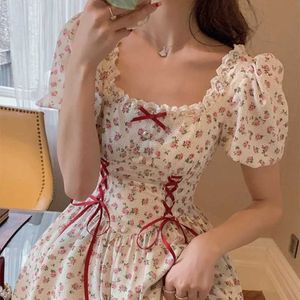 Basic Casual Dresses Cute Flower Dress Womens Retro Cottagecore Y2k Puff Sleeve Square Neckline Lace High Waist Tight Corset Womens DressL2405