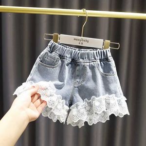 Shorts Girls jeans shorts childrens denim shorts baby casual lace shorts beach bottoms set summer clothing for children aged 4-13 d240510