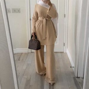 Etniska kläder Kaftan Dubai Abaya Turkiet Muslim Set Tops and Pants Dress Sets Islam Clothing Abayas for Women Robe Ensembles Musulman T240510