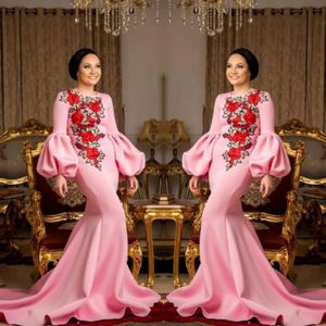 サウジアラビアのピンクプロムドレス2018刺繍花サテンマーメイドイブニングドレストランペットスリーブスイープトレイン女性フォーマルパーティーVesti 222i