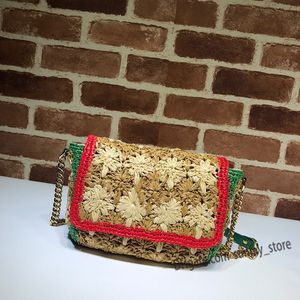 Tasarımcı Straw Dokuma Çanta Zincir Çanta Flep Crossbody Shoudler Çanta Kırmızı Yeşil Kadın Çanta Çanta Tote Lafite Çim Tatil Moda Mektubu Donanım Toka