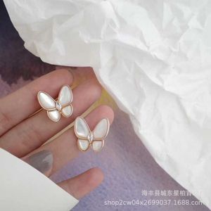 High grade designer Fanjia White Beibei Butterfly Earrings 925 Sterling Silver Plated 18K Rose Gold Natural White Beimu Earrings Earclasps