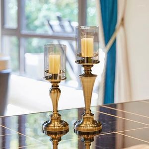 Kerzenhalter Metall Candlestick Tall Glasshalter Retro europäischer Stil Hochzeitsdekoration Handwerk Mittelstücke Tische Home Decore