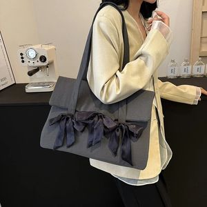 Büyük yay tasarım naylon omuz çantaları kadınlar için y2k Kore moda trend tote çanta bayan seyahat çanta ve çantalar siyah 240508