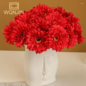 Flores decorativas 5pcs Gerbera Artificial Flower Branch Decoração de casamento CRISANTHEMUM DAISY BUQUET ACESSÓRIOS DE ARGRANO FLORAL