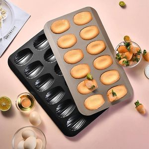 Baking Moulds 1PC Stainless Steel Shell Chocolate Cake Mold Heat-resistant And Easy To Clean Household Kitchen Tool