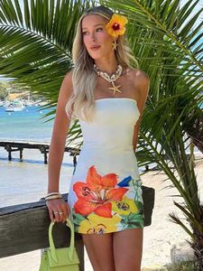 Basic Casual Kleider Damen Kleidung Blumendruck ärmellose Mini Kleid Y2K Street Fashion lässiger trägerloser ultra-dünner Strand Holiday Dressl2405