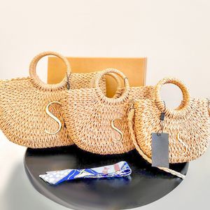 Summer Straw Weave Raffias Luxurys Beach Bag Designer Handväska 7a Kvalitetsbutik axel på tygväskan för kvinna mode lady reser crossbody mens clutch virka väskor