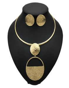 Punk GoldColor Geometric Metal Fashion Set di gioielli per donne Collane Set di orecchini Set di orecchini Collier Bijoux8307046
