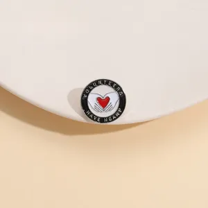 Брушные волонтерские значки круглое сердце Эмалевая булавка есть ручные ювелирные украшения рюкзак оптом