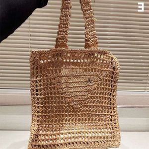 Designer Woven Bag Fashion P Family Pure Handmade Woven Fishing Net Bag Beach Photo Tourism Paper Rep Handväska Ins Style Hollowed Out Handbag for Women Top 7A