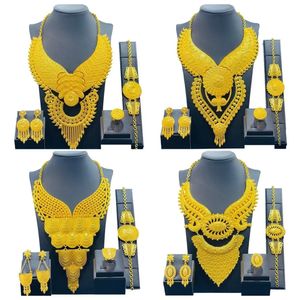 24K Gold Plated Dubai smycken Set African Mellanösterns halsbandsarmband Högkvalitativ Guldörning Bi med grossist 240506