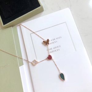 Vintage Van Clee Designer Designer Netclace Heart Leaf Four Leaf Clover Red Heart Charm Necklace مع هدية الحفلات